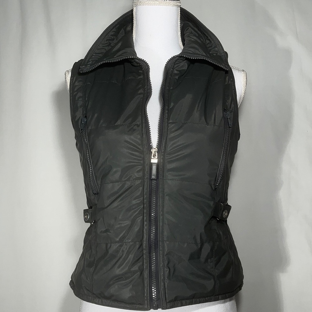 CW Sport fleece lined Rainwear zipper-front Vest size Medium in Slate Gray